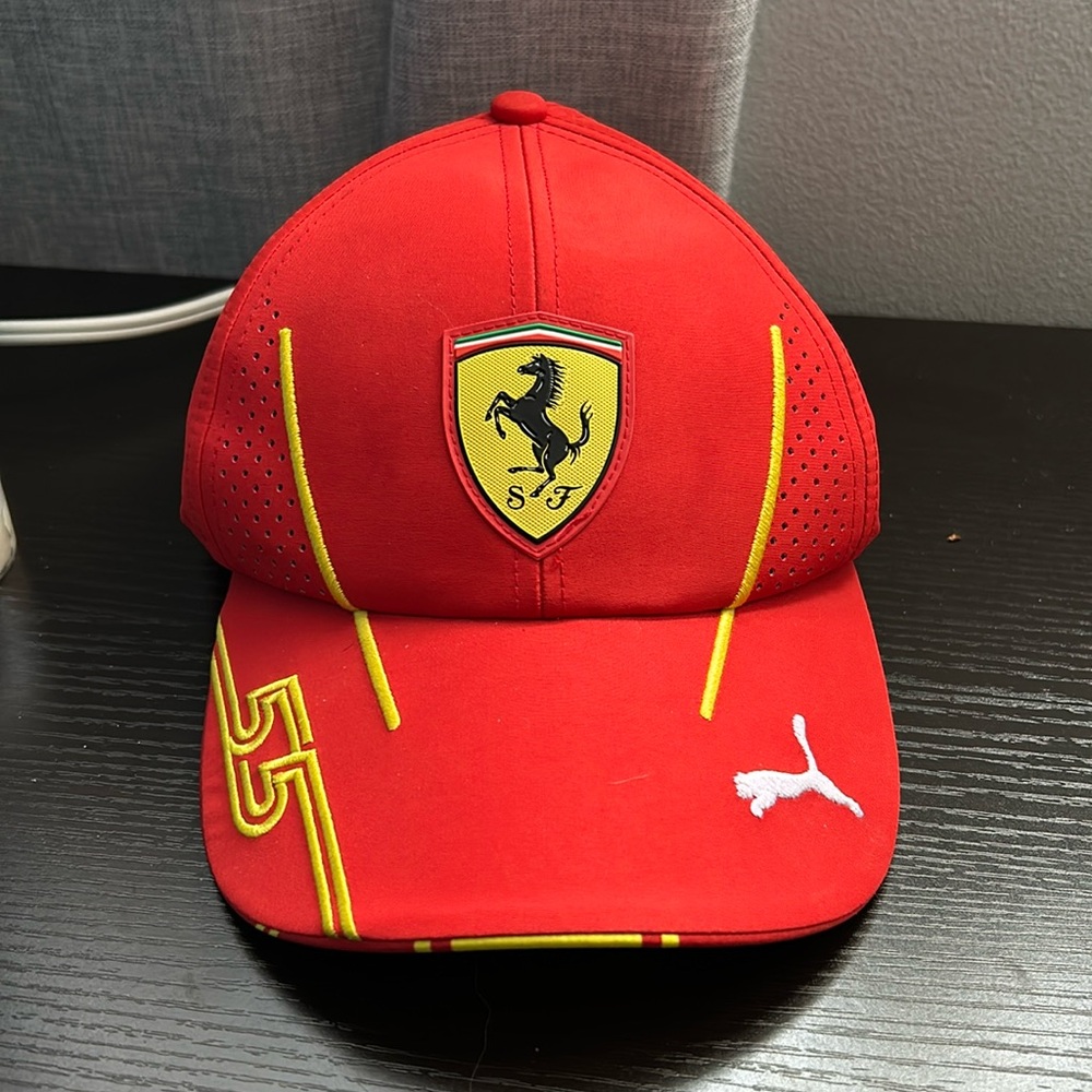 Authentic F1 Ferrari Carlos Sainz Hat